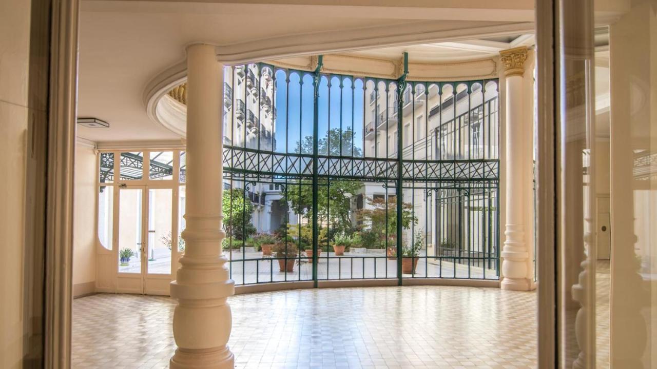 L Incomparable - International Palace Vichy Exterior photo